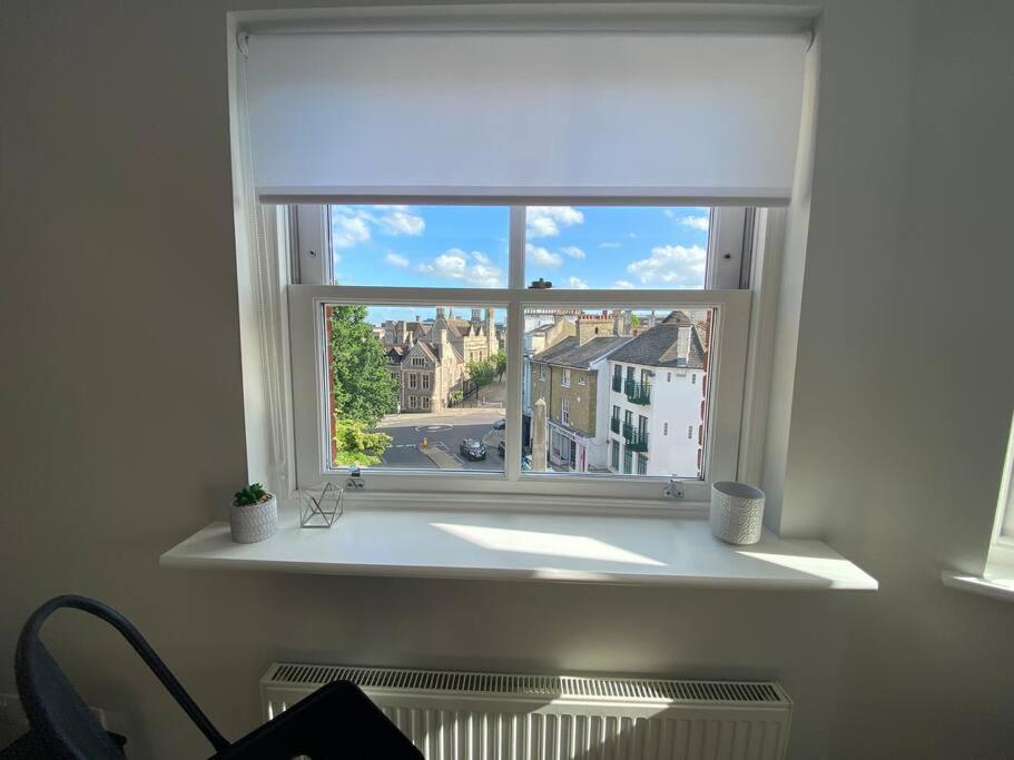 The Penthouse, Winchester Esterno foto